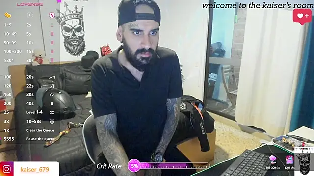 kaiser679  online show from March 19, 3:20 am