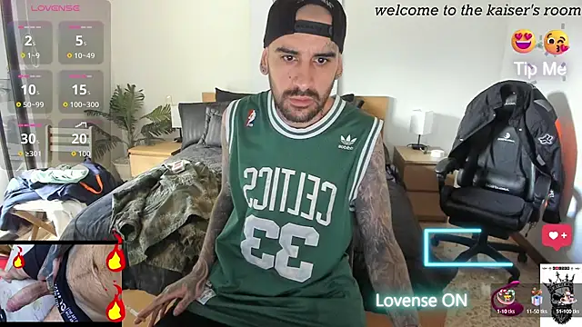 kaiser679  online show from September 10, 4:39 pm