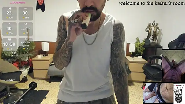 kaiser679  online show from March 3, 11:34 pm