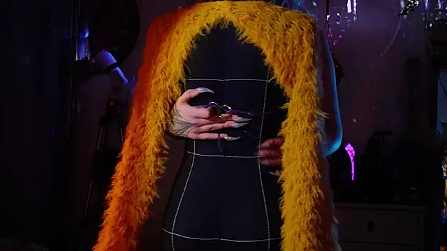 Scarlett Wanner online show from April 1, 8:06 pm