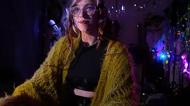 Scarlett Wanner online show from March 22, 8:10 pm