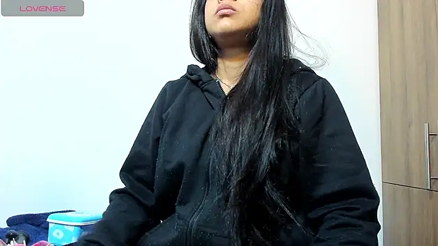 Bessie32 online show from December 2, 10:17 am