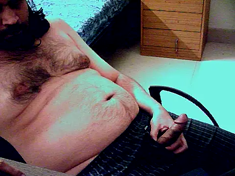 aksxi1 online show from March 29, 3:02 pm