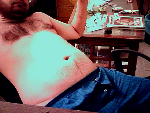 Snapshot of aksxi1 chatting on November 17, 3:16 pm aksxi1 online show from November 17, 3:16 pm