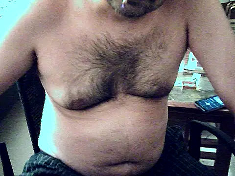 Snapshot of aksxi1 chatting on November 12, 12:53 pm aksxi1 online show from November 12, 12:53 pm