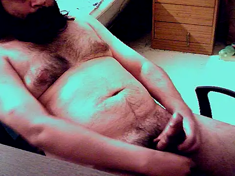 Snapshot of aksxi1 chatting on February 18, 3:19 pm aksxi1 online show from February 18, 3:19 pm