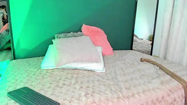 Gin Zc online show from February 8, 11:35 pm