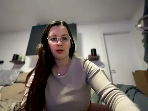 Amai Live online show from March 18, 8:53 pm