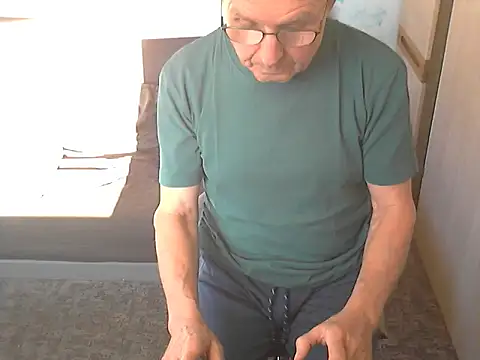 kiam471 online show from January 18, 12:41 pm