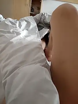 kiam471 online show from February 10, 6:56 am