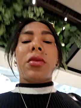 Doll Loren online show from March 24, 6:19 pm