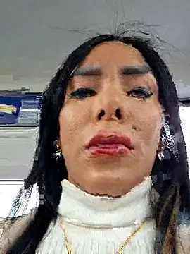 Snapshot of Doll_Loren chatting on September 11, 11:54 am Doll Loren online show from September 11, 11:54 am