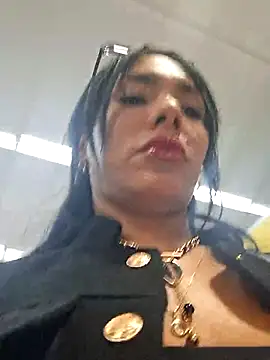 Doll Loren online show from January 18, 7:17 pm