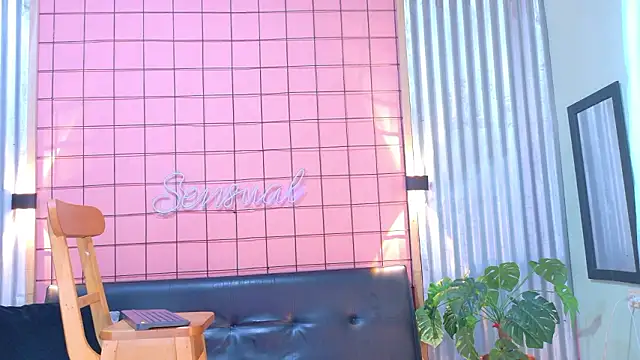 mensia hernandz online show from March 26, 1:31 pm