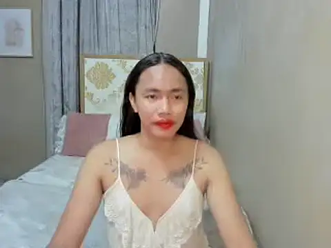 Snapshot of lady_kim_boner chatting on February 27, 12:34 pm lady kim boner online show from February 27, 12:34 pm
