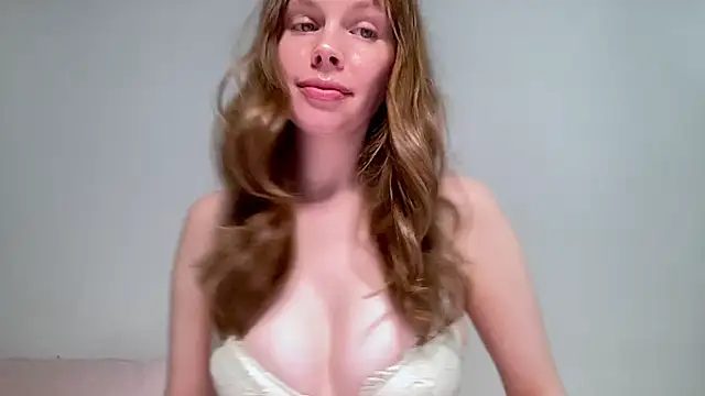 Nikki Mimimi online show from May 24, 10:15 am