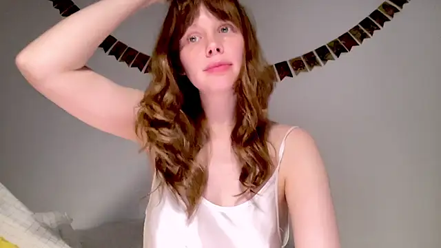 Nikki Mimimi online show from December 18, 10:08 am