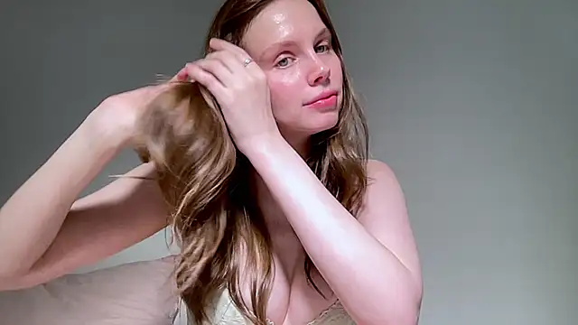 Nikki Mimimi online show from March 19, 10:15 am