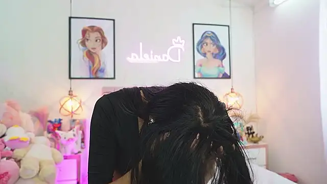 dani parker  online show from February 19, 4:26 pm