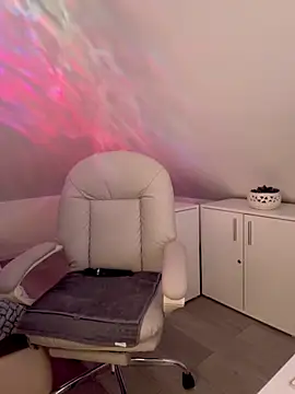 Snapshot of German_Milf chatting on February 24, 1:12 pm German Milf online show from February 24, 1:12 pm