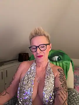 German Milf online show from November 28, 2:06 pm