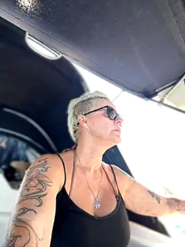 Snapshot of German_Milf chatting on September 12, 10:59 am German Milf online show from September 12, 10:59 am