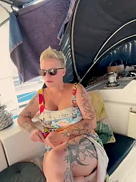 Snapshot of German_Milf chatting on September 27, 12:55 pm German Milf online show from September 27, 12:55 pm