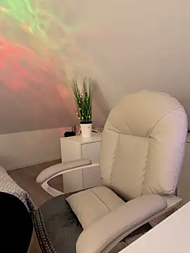 Snapshot of German_Milf chatting on February 17, 1:41 pm German Milf online show from February 17, 1:41 pm