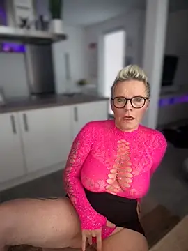 Snapshot of German_Milf chatting on October 12, 1:12 pm German Milf online show from October 12, 1:12 pm