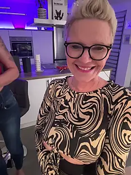 Snapshot of German_Milf chatting on March 20, 6:42 pm German Milf online show from March 20, 6:42 pm