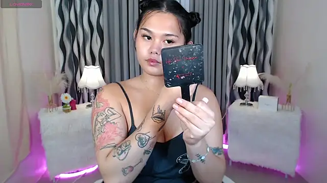 Snapshot of Ella_Fantasiax chatting on September 30, 2:23 pm Ella Fantasiax online show from September 30, 2:23 pm