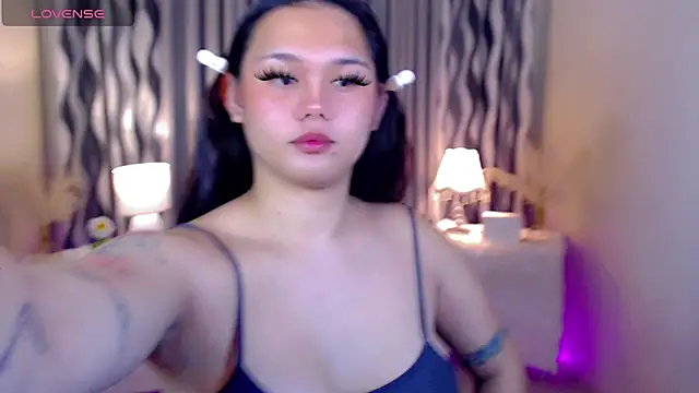 Snapshot of Ella_Fantasiax chatting on October 18, 5:59 pm Ella Fantasiax online show from October 18, 5:59 pm