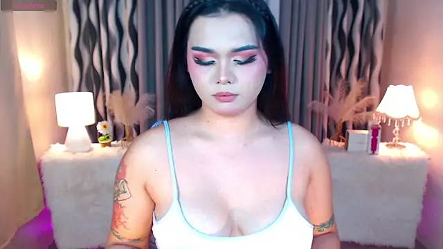 Snapshot of Ella_Fantasiax chatting on November 10, 4:23 pm Ella Fantasiax online show from November 10, 4:23 pm