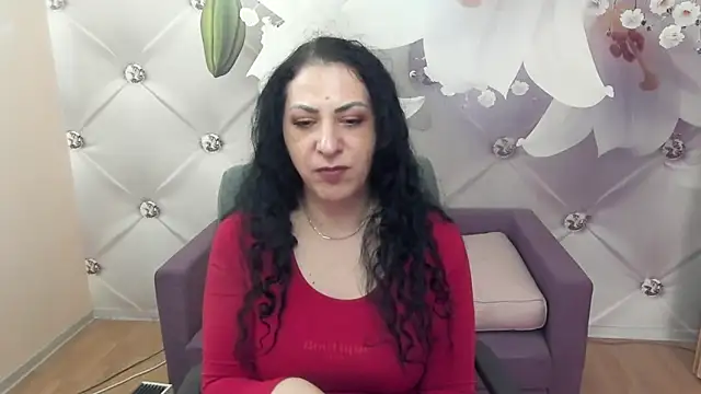 SweetArtemis online show from March 19, 1:00 pm