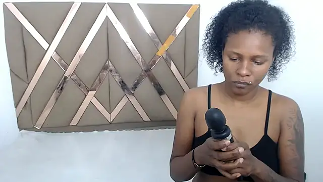 lizeth keilyn online show from March 4, 2:14 pm