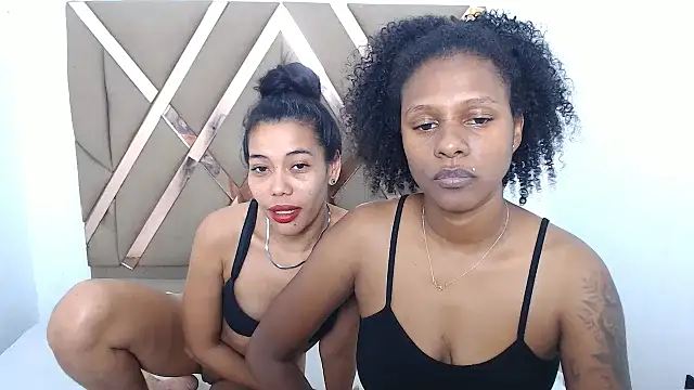 lizeth keilyn online show from April 21, 4:57 pm