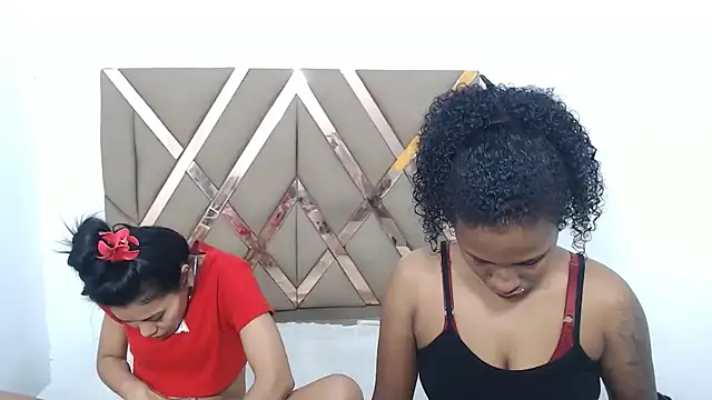 lizeth keilyn online show from February 15, 4:06 pm