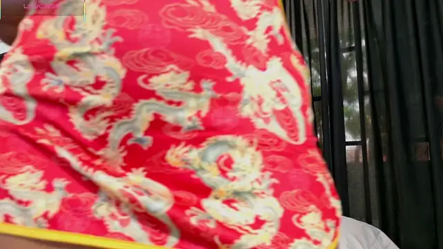 Snapshot of BLACK_ROSSE_1 chatting on November 12, 12:53 pm BLACK ROSSE 1 online show from November 12, 12:53 pm