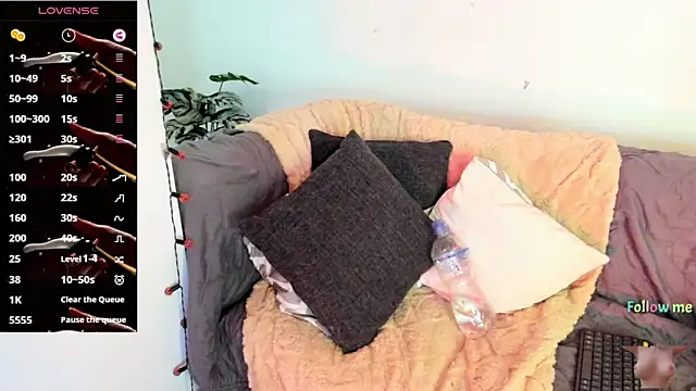 abigail luna online show from November 11, 7:19 pm