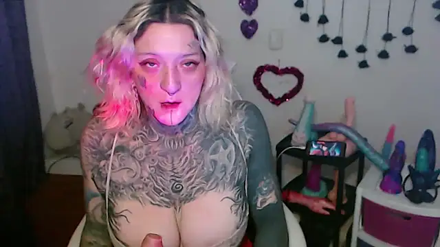 SLOPPYTITSS online show from March 27, 11:11 am