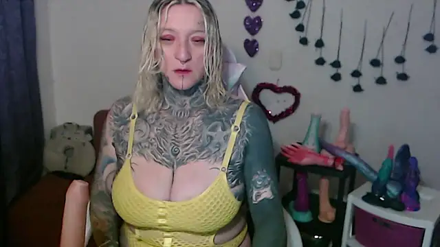 SLOPPYTITSS online show from February 16, 10:58 am