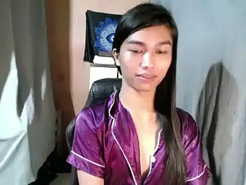 Snapshot of ToKeNa chatting on October 29, 10:47 am ToKeNa online show from October 29, 10:47 am