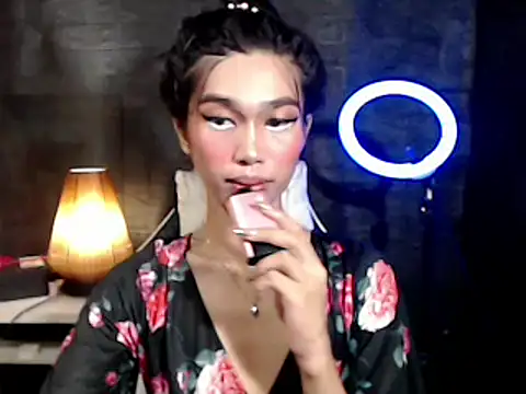 Snapshot of ToKeNa chatting on March 22, 10:26 pm ToKeNa online show from March 22, 10:26 pm