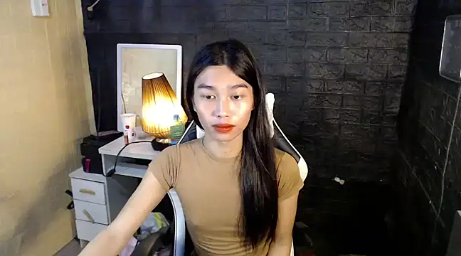 Snapshot of ToKeNa chatting on March 14, 9:43 pm ToKeNa online show from March 14, 9:43 pm