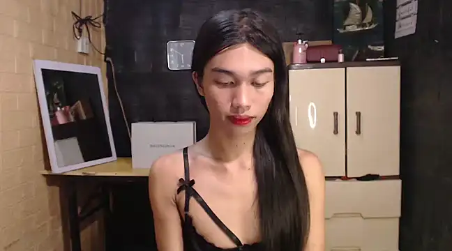 Snapshot of ToKeNa chatting on February 2, 8:02 am ToKeNa online show from February 2, 8:02 am