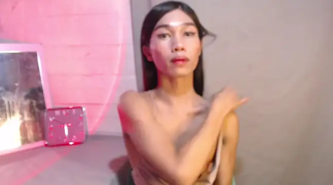 Snapshot of ToKeNa chatting on January 25, 9:26 am ToKeNa online show from January 25, 9:26 am