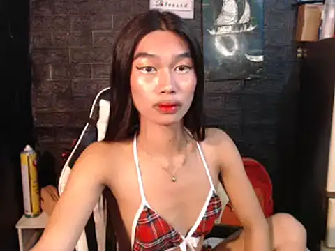 Snapshot of ToKeNa chatting on March 6, 3:02 pm ToKeNa online show from March 6, 3:02 pm