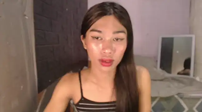 Snapshot of ToKeNa chatting on February 1, 2:56 pm ToKeNa online show from February 1, 2:56 pm