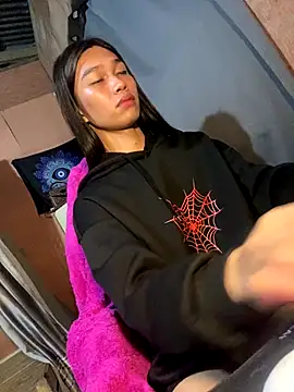 Snapshot of ToKeNa chatting on September 28, 2:02 pm ToKeNa online show from September 28, 2:02 pm