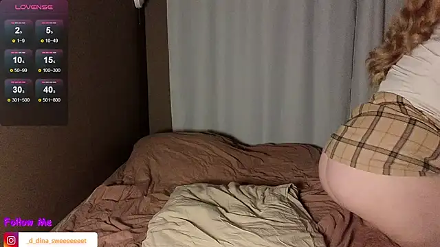 EllsaJean  online show from October 27, 10:44 pm